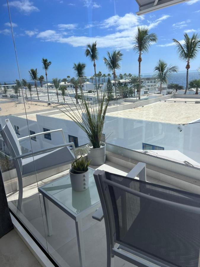 Beach Paradise Tías Екстериор снимка