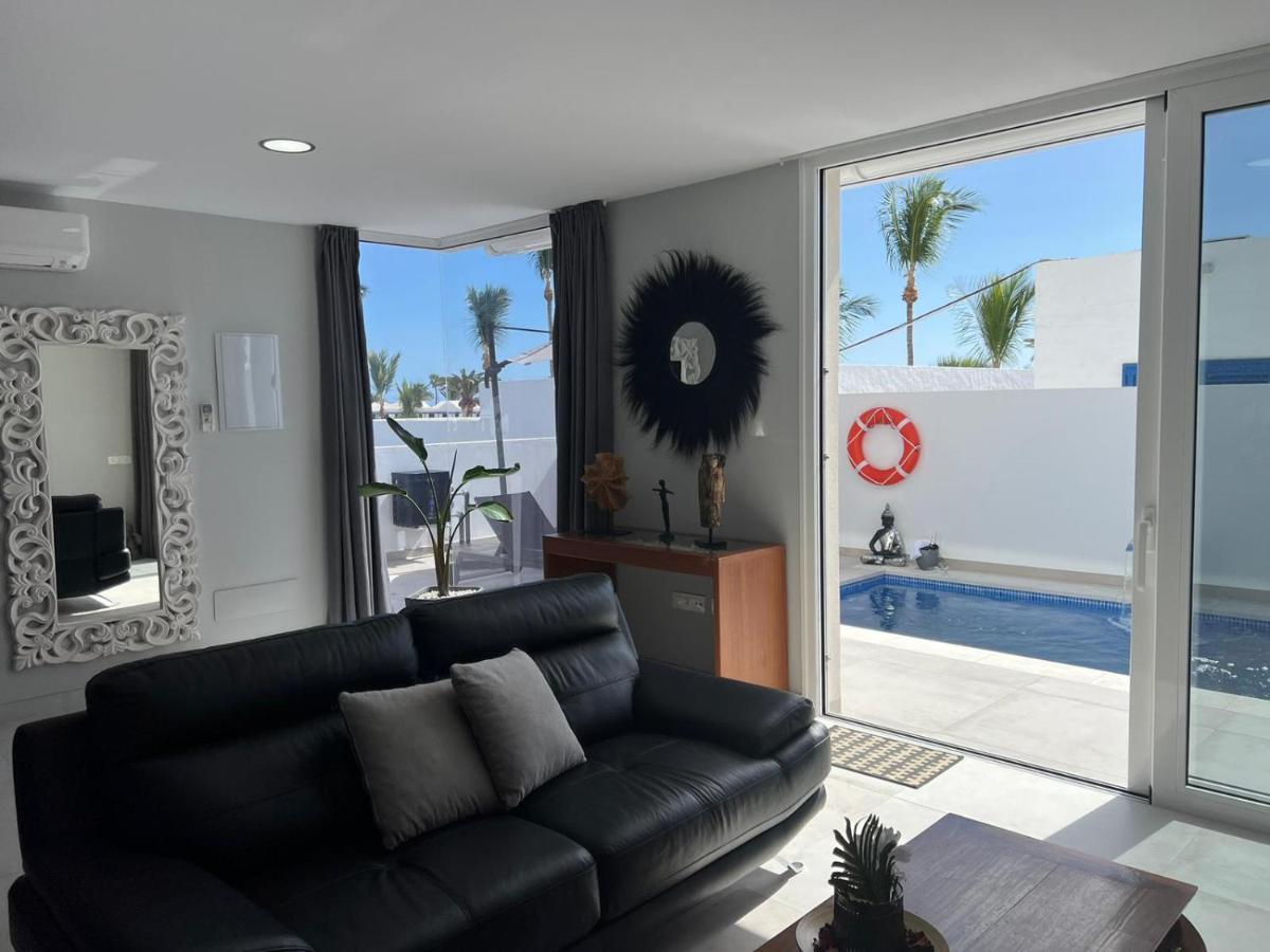 Beach Paradise Tías Екстериор снимка